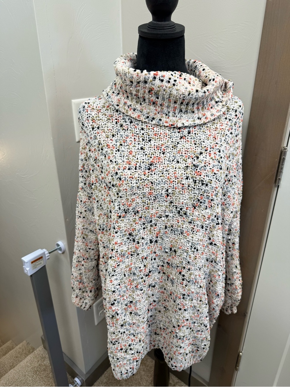 Moon & Madison Cowl Neck Confetti Knit Sweater Tunic Length Soft Fall Oversized
